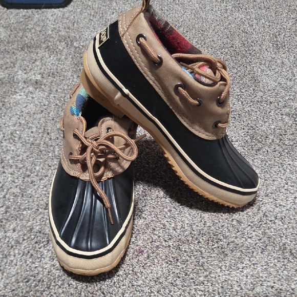 Women's Tan and Black Winter Duck Boots - Picture 5 of 5